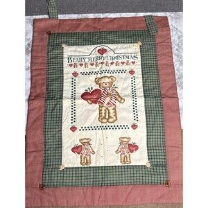 Handmade Vintage Quilted Christmas Wall Hanging 26”x19.5” Beary Merry Christmas